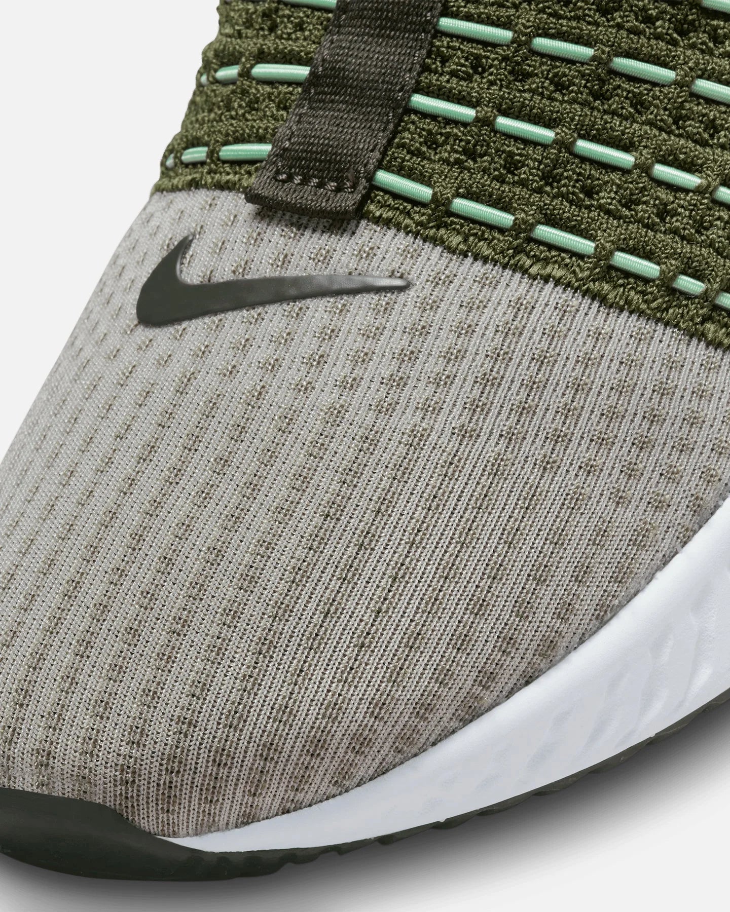 React Phantom Run FlyKnit 2 Rough Green/Yellow