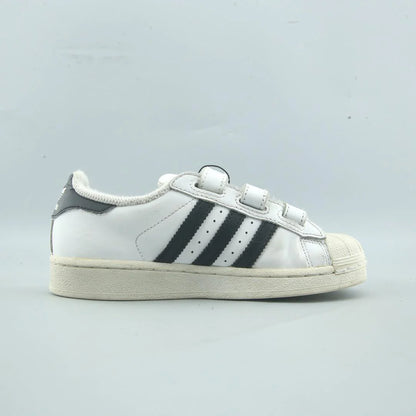 SUPERSTAR