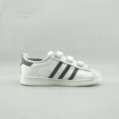 SUPERSTAR