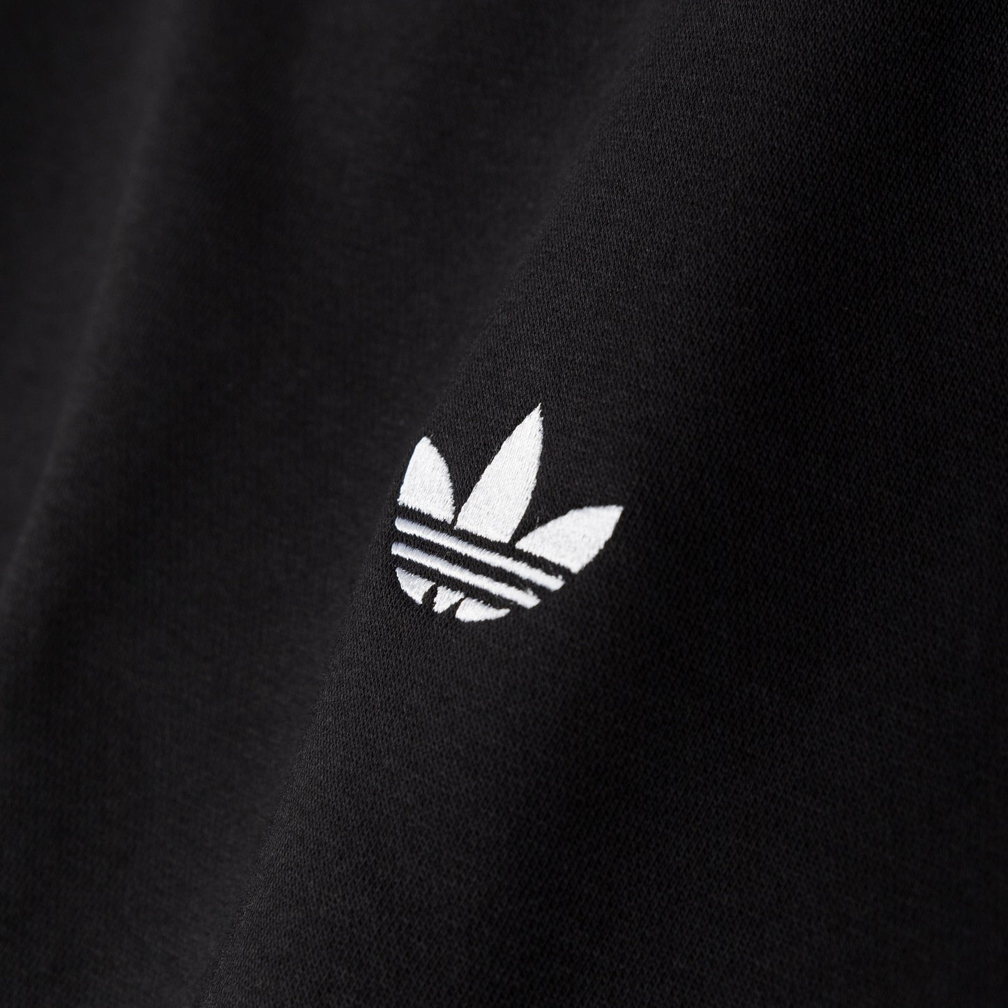 3-Stripes Crewneck